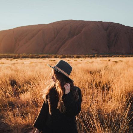 Red_Centre_Uluru_at_sunset_Tourism_NT_Emilie_Ristevski_127930_56___small_lg-min